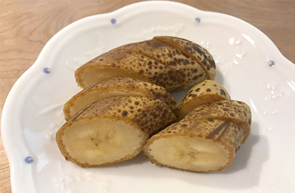 神バナナ　１本500円！